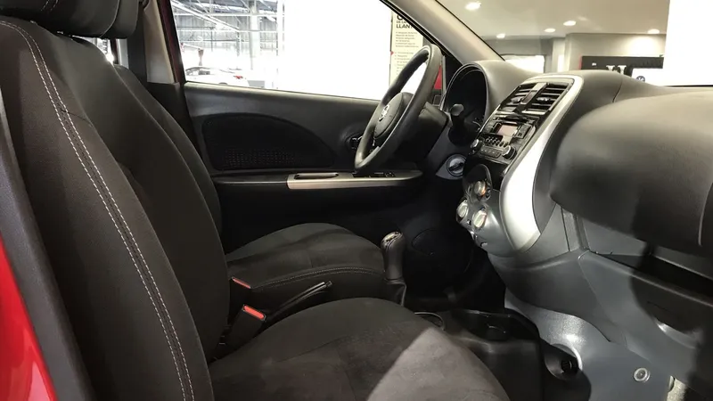 Nissan March 2018