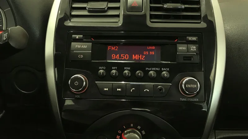 Nissan March 2018