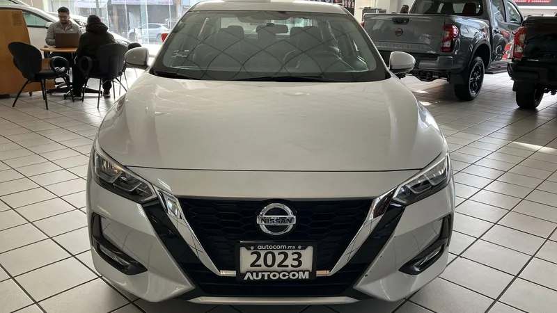 Nissan Sentra 2023