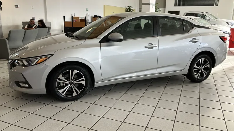 Nissan Sentra 2023