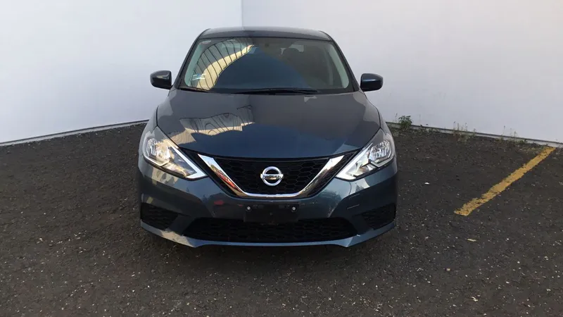 Nissan Sentra 2018