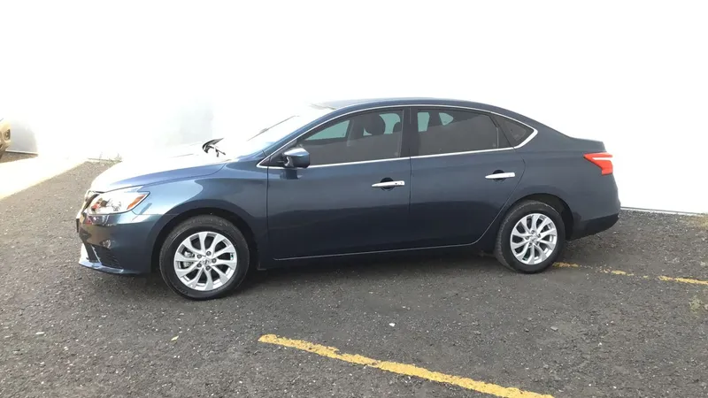 Nissan Sentra 2018
