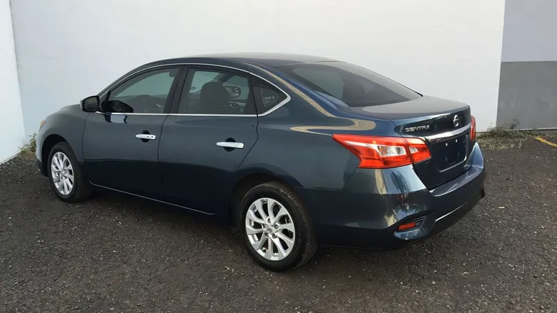 Nissan Sentra 2018
