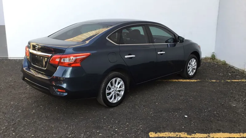 Nissan Sentra 2018