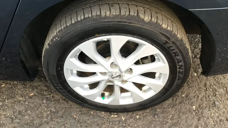 Nissan Sentra 2018