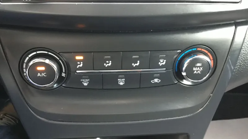 Nissan Sentra 2018