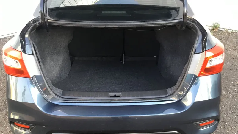Nissan Sentra 2018