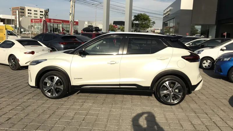 Nissan Kicks 2023