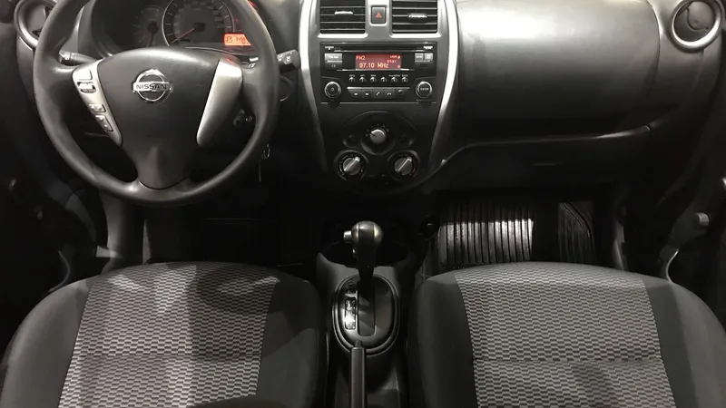 Nissan March 2020