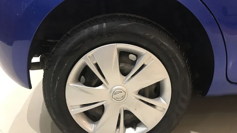 Nissan March 2020