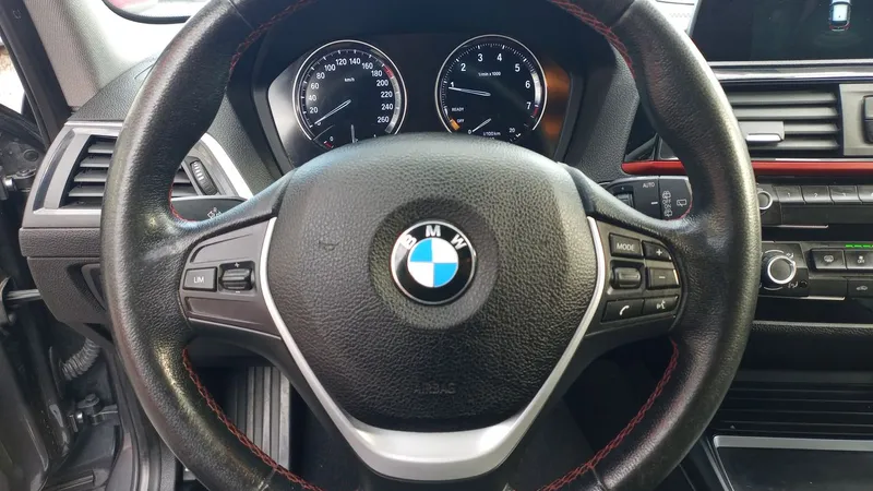 Bmw Serie 1 (5 Puertas) 2019