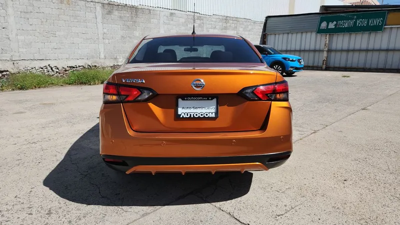 Nissan Versa 2022