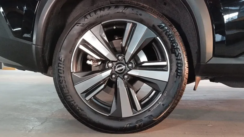 Nissan X-trail 2024