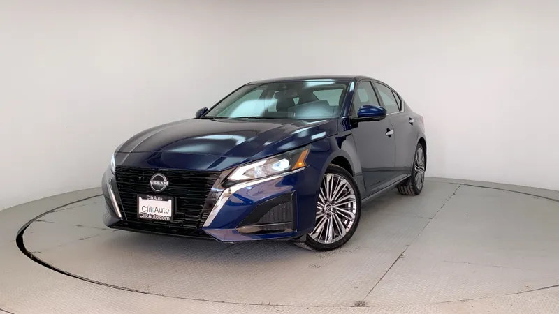 Nissan Altima 2024