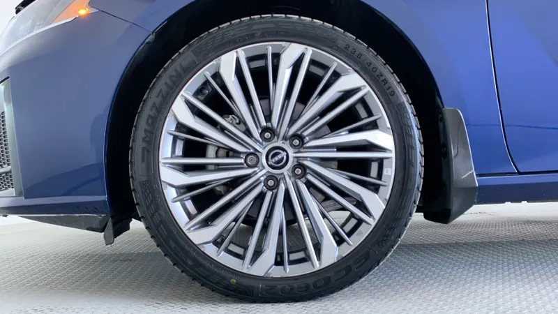 Nissan Altima 2024