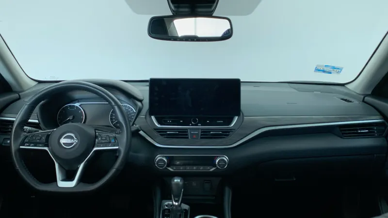 Nissan Altima 2024