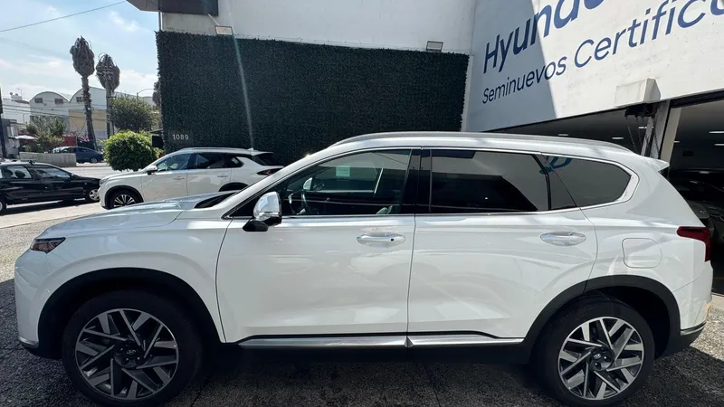 Hyundai Santa Fe 2023