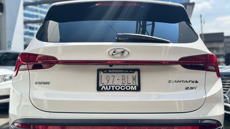 Hyundai Santa Fe 2023