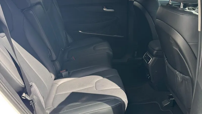 Hyundai Santa Fe 2023