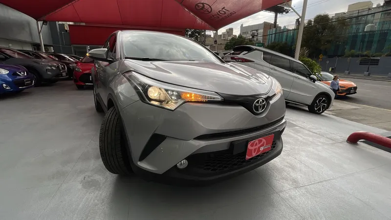 Toyota C-hr 2019