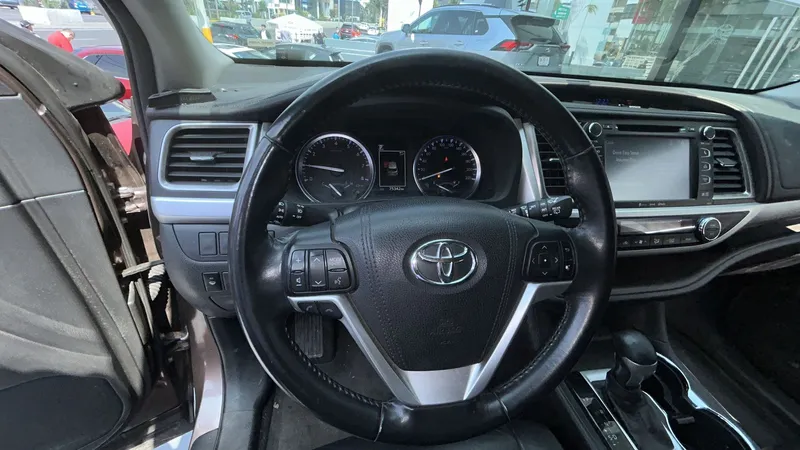 Toyota Highlander 2018