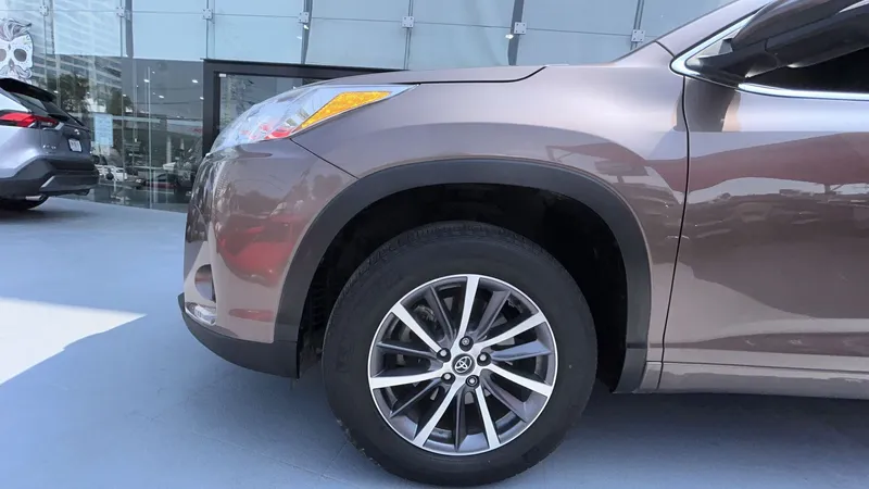 Toyota Highlander 2018