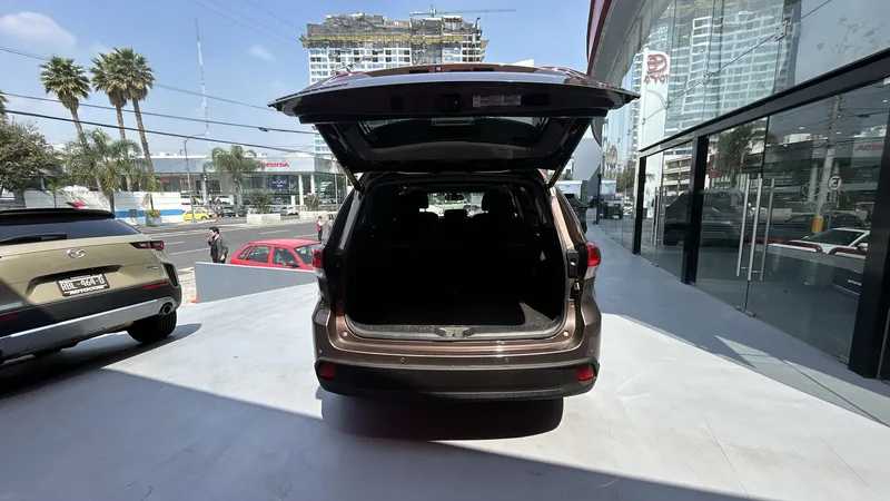 Toyota Highlander 2018