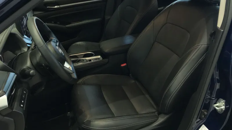Nissan Altima 2024