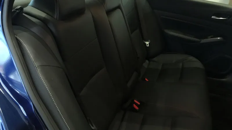Nissan Altima 2024