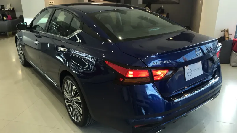Nissan Altima 2024
