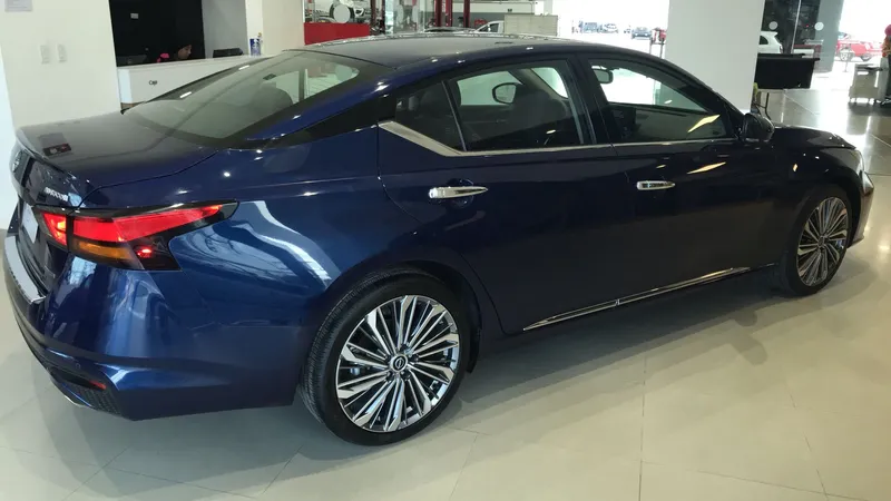 Nissan Altima 2024