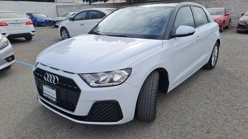Audi A1 2021