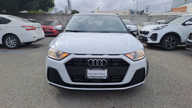 Audi A1 2021