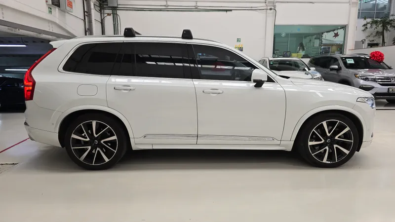 Volvo Xc90 2020