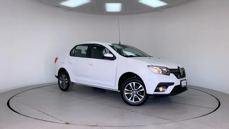 Renault Logan 2023
