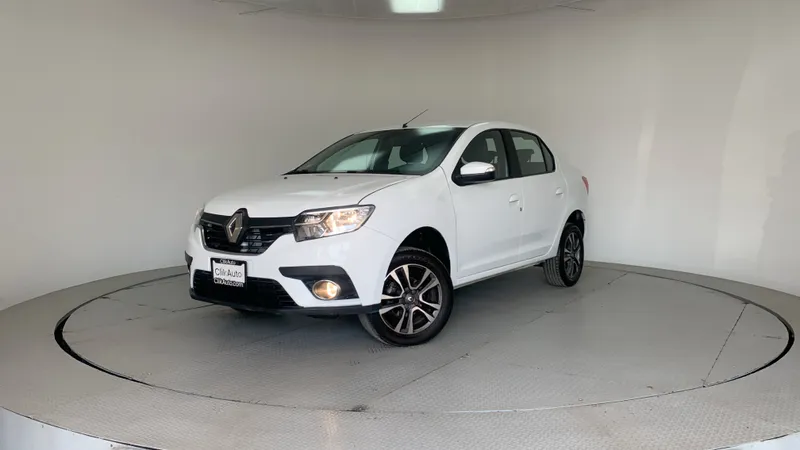 Renault Logan 2023