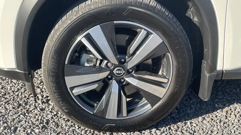 Nissan X-trail 2024