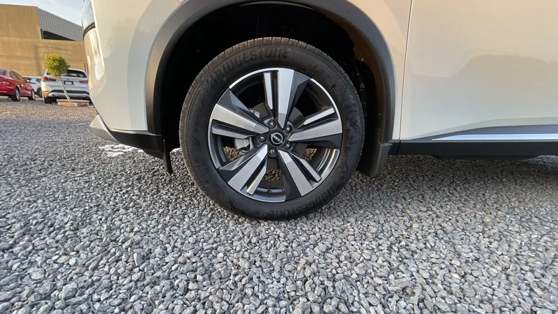 Nissan X-trail 2024