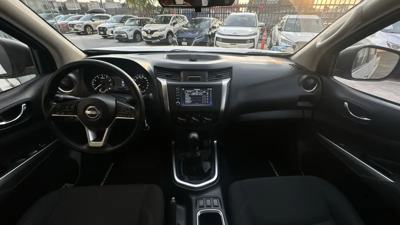 Nissan Frontier 2023