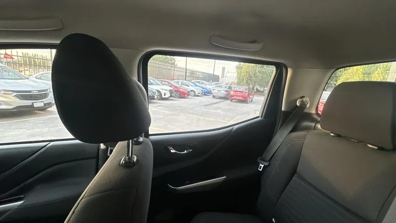 Nissan Frontier 2023