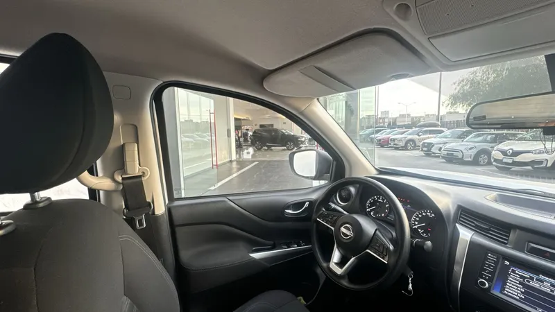 Nissan Frontier 2023