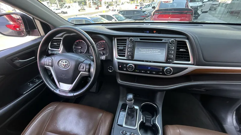 Toyota Highlander 2018