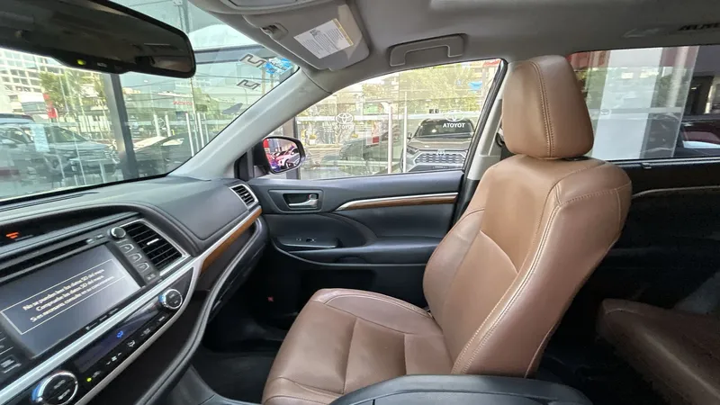 Toyota Highlander 2018