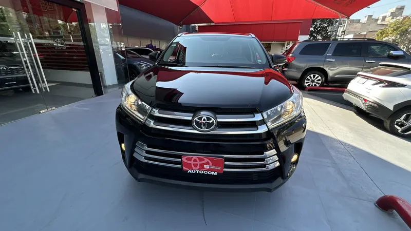 Toyota Highlander 2018