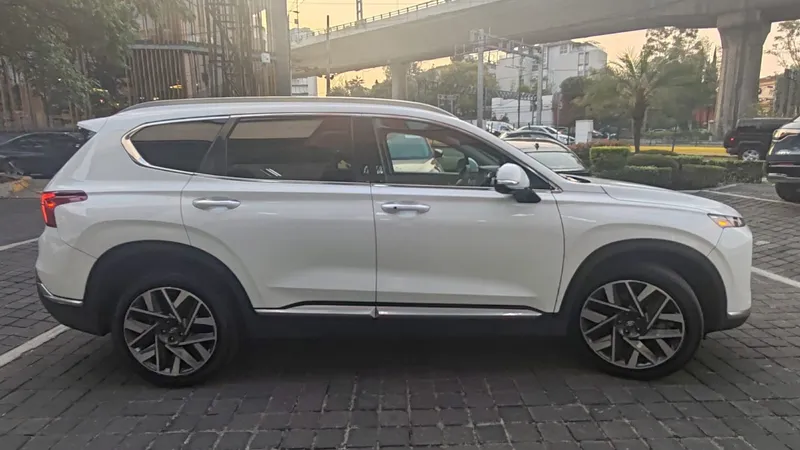 Hyundai Santa Fe 2024