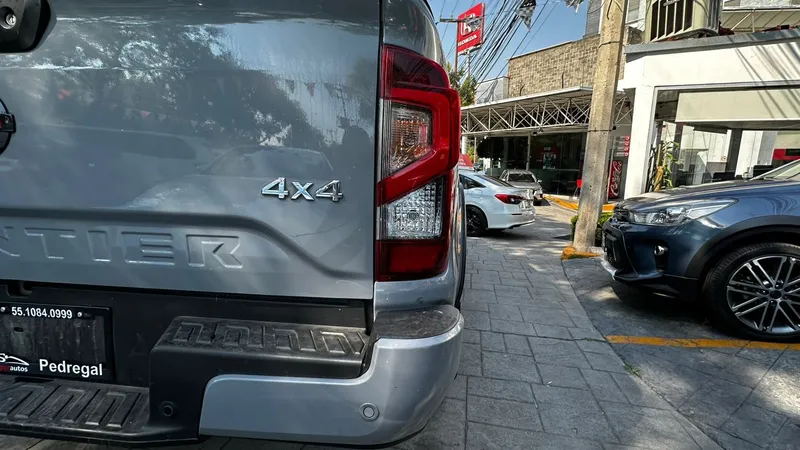 Nissan Np300 Frontier Pro 4x 4x4 Ta 2021