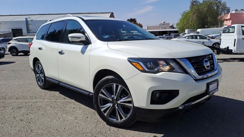 Nissan Pathfinder 2019