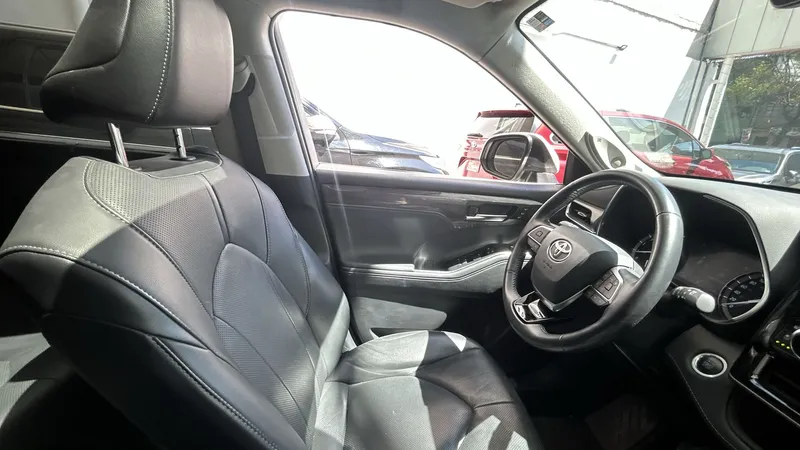 Toyota Highlander 2021