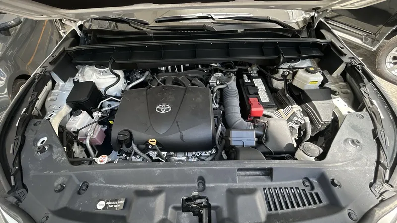 Toyota Highlander 2021