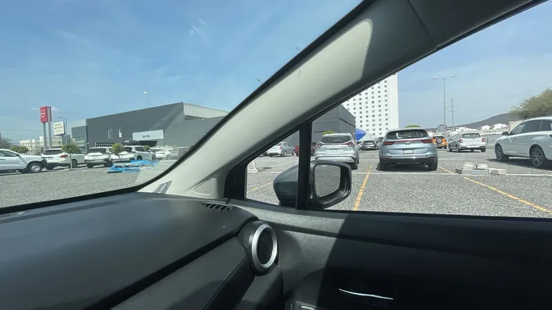 Nissan Versa 2021